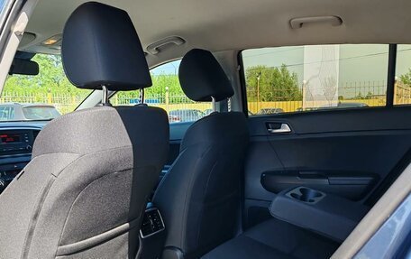 KIA Sportage IV рестайлинг, 2019 год, 2 199 000 рублей, 10 фотография
