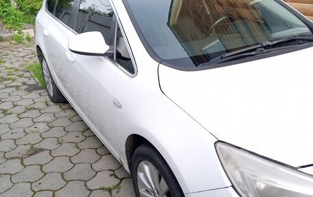 Opel Astra J, 2012 год, 799 000 рублей, 2 фотография