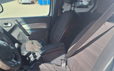 Renault Kangoo II рестайлинг, 2013 год, 450 000 рублей, 10 фотография