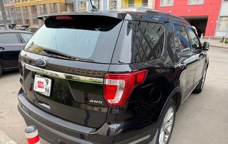 Ford Explorer VI, 2018 год, 2 250 000 рублей, 5 фотография