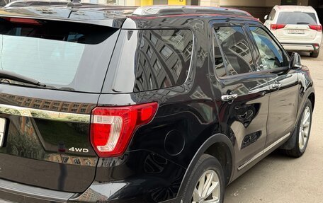 Ford Explorer VI, 2018 год, 2 250 000 рублей, 4 фотография