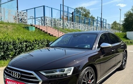 Audi S8, 2021 год, 10 470 000 рублей, 2 фотография