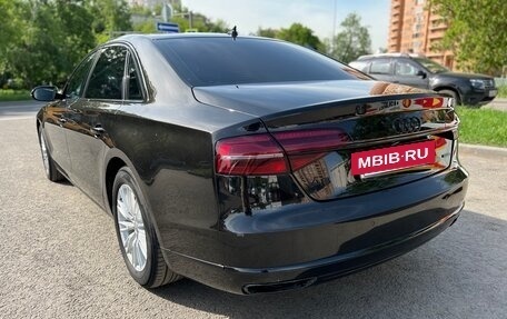 Audi A8, 2014 год, 1 950 000 рублей, 8 фотография