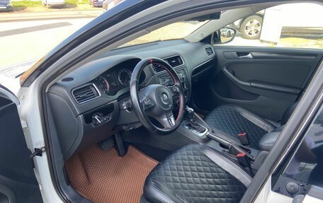 Volkswagen Jetta VI, 2013 год, 1 150 000 рублей, 16 фотография