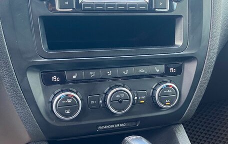 Volkswagen Jetta VI, 2013 год, 1 150 000 рублей, 20 фотография