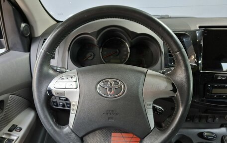 Toyota Hilux VII, 2012 год, 2 249 000 рублей, 16 фотография