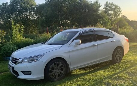 Honda Accord IX рестайлинг, 2013 год, 800 000 рублей, 2 фотография
