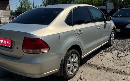 Volkswagen Polo VI (EU Market), 2010 год, 500 000 рублей, 3 фотография