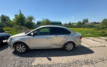 Volkswagen Polo VI (EU Market), 2010 год, 500 000 рублей, 14 фотография