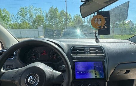 Volkswagen Polo VI (EU Market), 2010 год, 500 000 рублей, 10 фотография