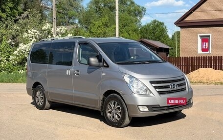 Hyundai Grand Starex Grand Starex I рестайлинг 2, 2017 год, 2 850 000 рублей, 1 фотография