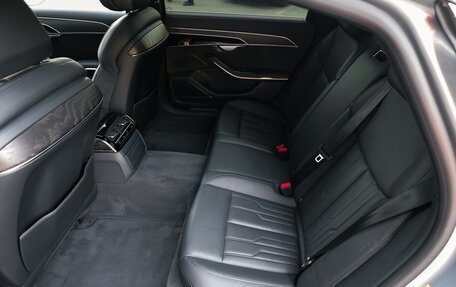 Audi A8, 2021 год, 6 000 000 рублей, 18 фотография
