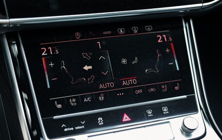Audi A8, 2021 год, 6 000 000 рублей, 21 фотография