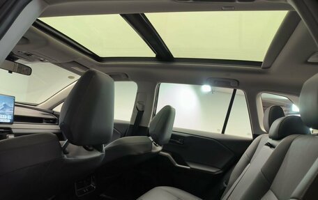 Toyota RAV4, 2026 год, 4 390 000 рублей, 13 фотография