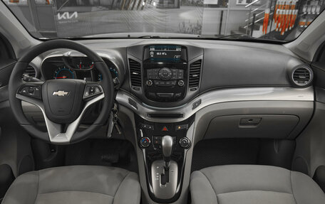 Chevrolet Orlando I, 2012 год, 1 365 000 рублей, 8 фотография
