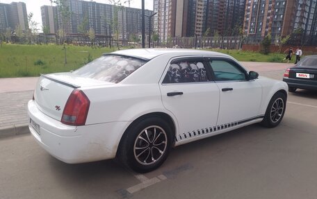 Chrysler 300C II, 2004 год, 770 000 рублей, 5 фотография