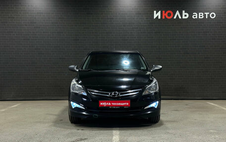 Hyundai Solaris II рестайлинг, 2014 год, 1 200 000 рублей, 2 фотография