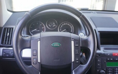 Land Rover Freelander II рестайлинг 2, 2011 год, 1 283 000 рублей, 13 фотография
