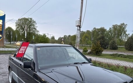 Mercedes-Benz 190 (W201), 1990 год, 140 000 рублей, 5 фотография