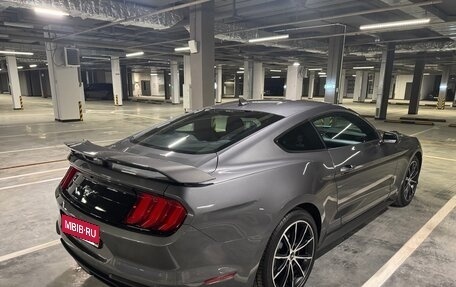 Ford Mustang VI рестайлинг, 2023 год, 4 850 000 рублей, 8 фотография