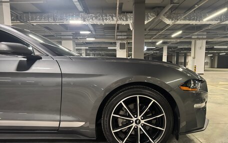 Ford Mustang VI рестайлинг, 2023 год, 4 850 000 рублей, 16 фотография