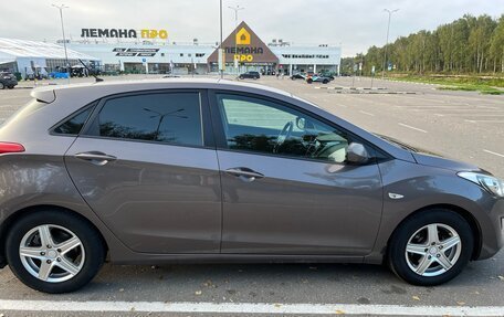 Hyundai i30 II рестайлинг, 2014 год, 900 000 рублей, 3 фотография