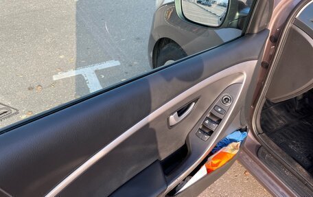 Hyundai i30 II рестайлинг, 2014 год, 900 000 рублей, 14 фотография