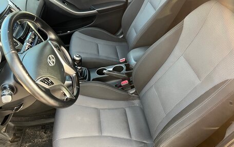 Hyundai i30 II рестайлинг, 2014 год, 900 000 рублей, 15 фотография