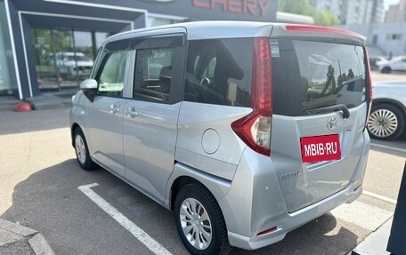Toyota Roomy I, 2018 год, 1 049 000 рублей, 3 фотография