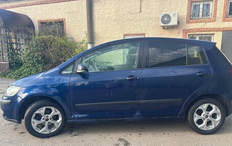 Volkswagen Golf Plus I, 2006 год, 450 000 рублей, 2 фотография