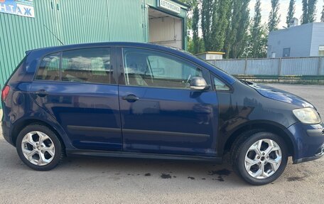 Volkswagen Golf Plus I, 2006 год, 450 000 рублей, 3 фотография