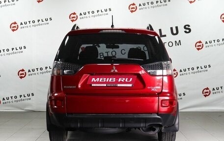 Mitsubishi Outlander III рестайлинг 3, 2010 год, 959 000 рублей, 4 фотография