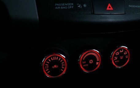Mitsubishi Outlander III рестайлинг 3, 2010 год, 959 000 рублей, 16 фотография