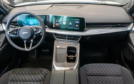 Haval F7, 2026 год, 11 фотография