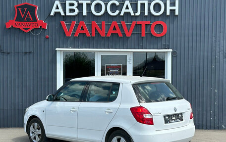 Skoda Fabia II, 2014 год, 950 000 рублей, 6 фотография