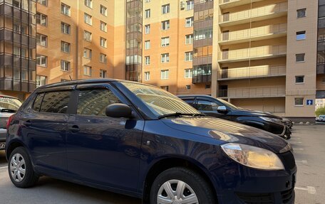 Skoda Fabia II, 2011 год, 400 000 рублей, 2 фотография