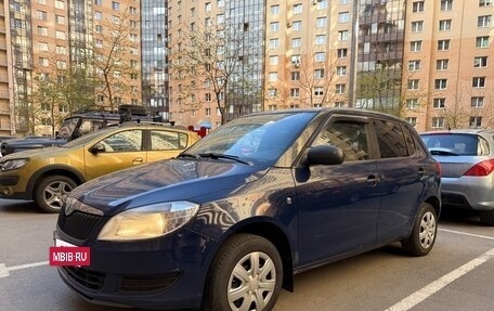Skoda Fabia II, 2011 год, 400 000 рублей, 7 фотография