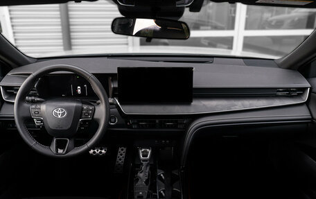 Toyota Camry, 2025 год, 4 890 000 рублей, 15 фотография