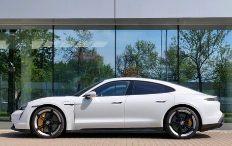 Porsche Taycan I, 2021 год, 10 900 000 рублей, 2 фотография