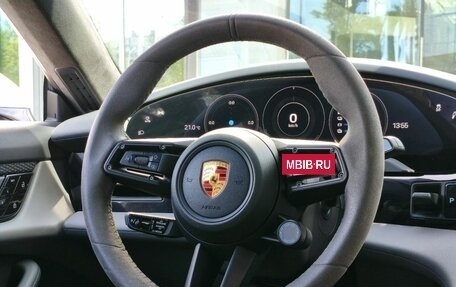 Porsche Taycan I, 2021 год, 10 900 000 рублей, 15 фотография