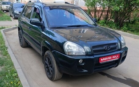 Hyundai Tucson III, 2006 год, 570 000 рублей, 1 фотография