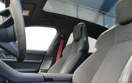 Porsche Taycan I, 2021 год, 10 900 000 рублей, 19 фотография
