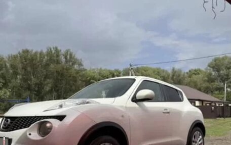 Nissan Juke II, 2011 год, 930 000 рублей, 11 фотография