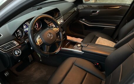 Mercedes-Benz E-Класс, 2014 год, 2 350 000 рублей, 8 фотография