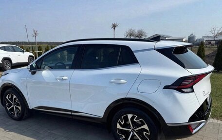 KIA Sportage IV рестайлинг, 2022 год, 2 390 000 рублей, 6 фотография