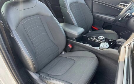 KIA Sportage IV рестайлинг, 2022 год, 2 390 000 рублей, 15 фотография