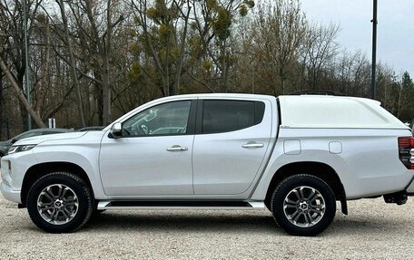Mitsubishi L200 IV рестайлинг, 2021 год, 2 786 000 рублей, 7 фотография