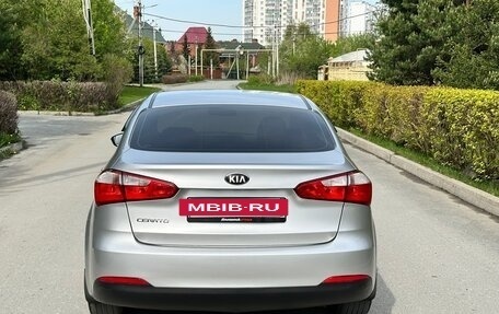 KIA Cerato III, 2013 год, 940 000 рублей, 6 фотография