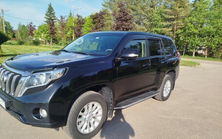 Toyota Land Cruiser Prado 150 рестайлинг 2, 2014 год, 3 500 000 рублей, 4 фотография