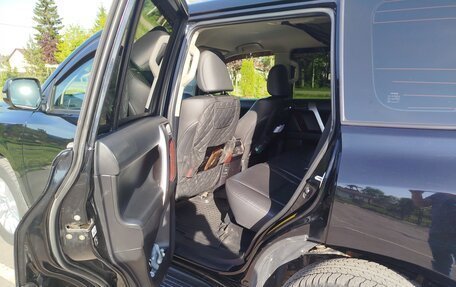 Toyota Land Cruiser Prado 150 рестайлинг 2, 2014 год, 3 500 000 рублей, 11 фотография